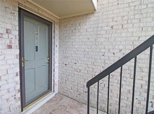 Building Photo - 38 La Rue Pl NW