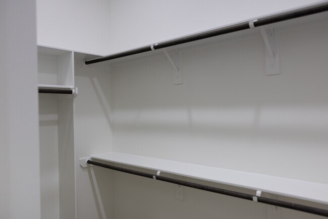 Building Photo - 3907 Maggie St