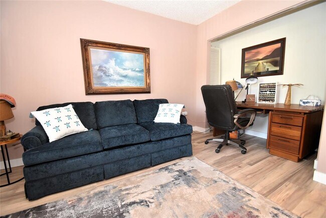 Building Photo - 1627 Boathouse Cir