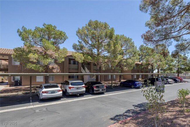 Building Photo - 2100 Jetty Rock Dr