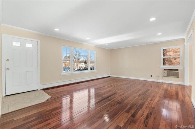 Building Photo - 20 Alex Ln