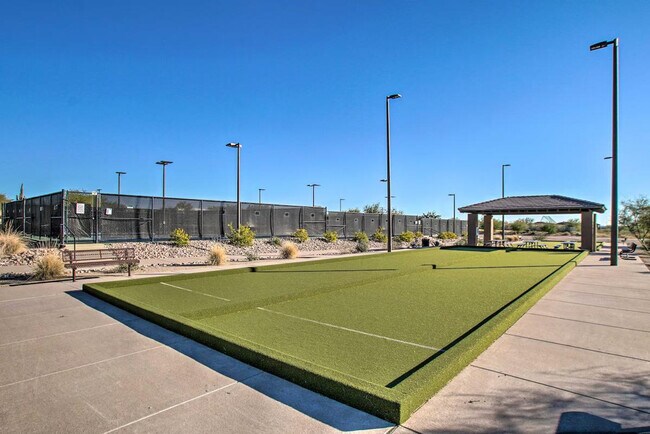 Building Photo - 3055 N Red Mountain