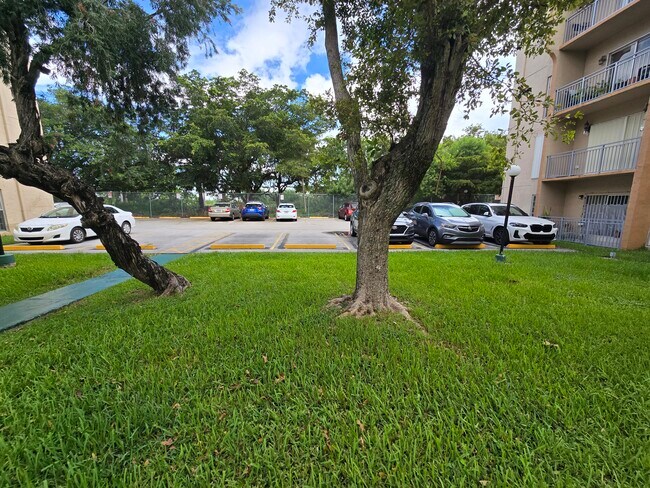 Building Photo - 4715 NW 7th St