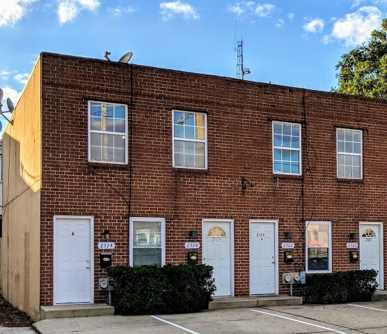 Building Photo - 2324 S 23rd St