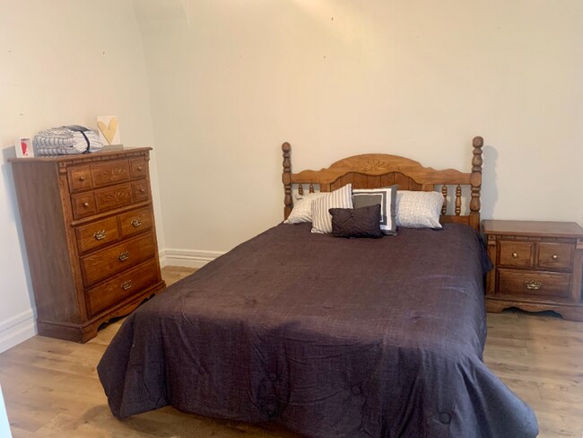 Building Photo - 514 W Park St