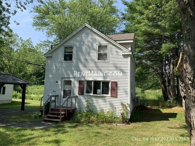 Building Photo - 1015 May St