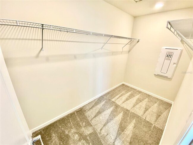 Building Photo - 2843 Stunning Ave