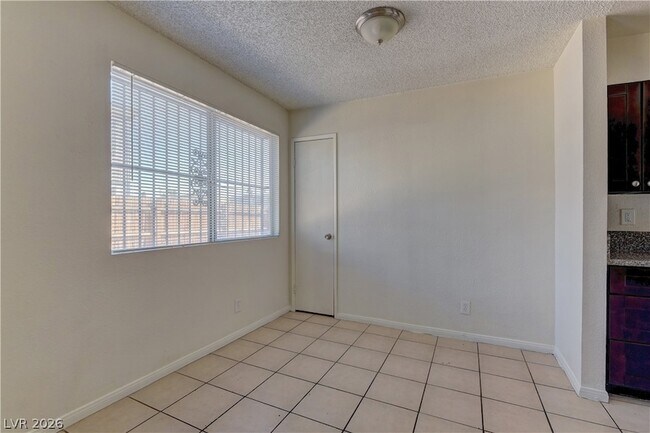 Building Photo - 3639 Kolendo Ct