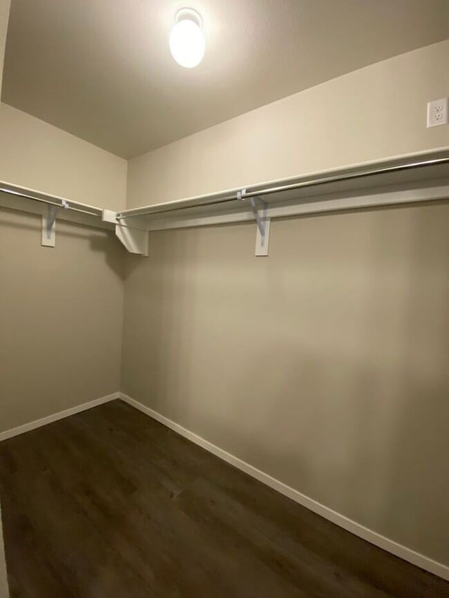 Building Photo - Don't Miss Out! Beautiful 3-Bedroom Duplex with Two-Car Garage & Lawn Care Included