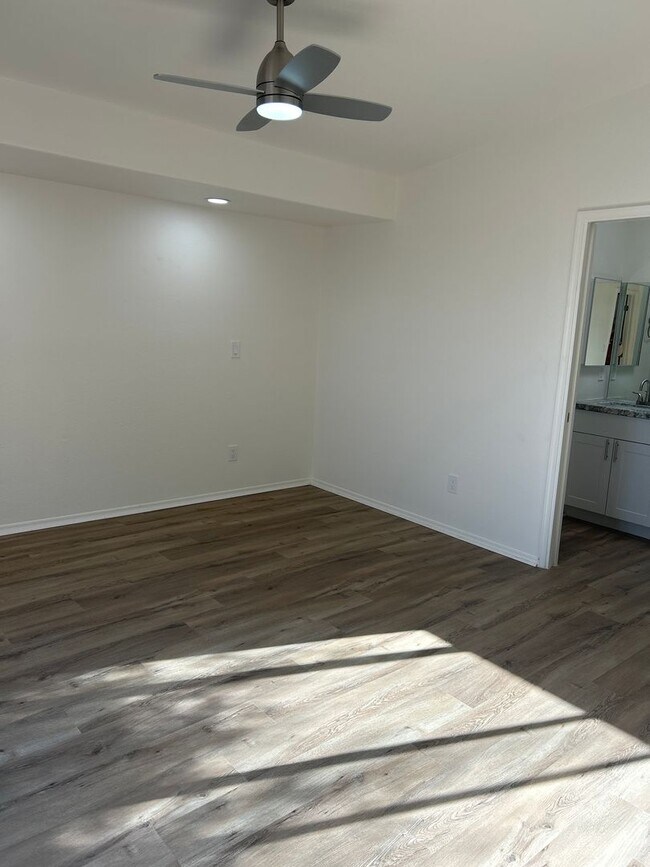 Building Photo - Unfurnished single story home in Villa Santa Rita Best Kept Secret.