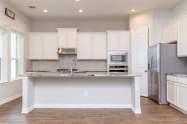 Building Photo - 24131 Cannon Anello Ct