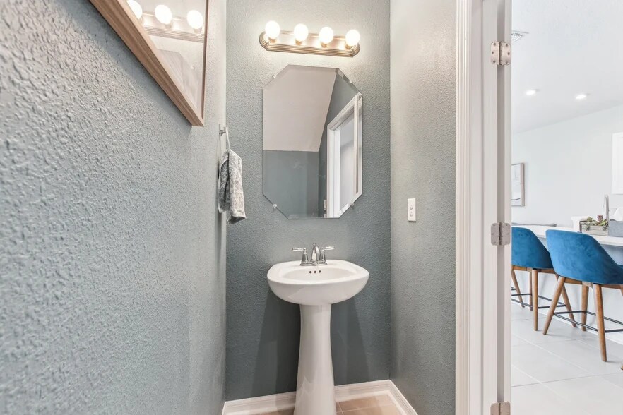 Downstairs Half Bathroom - 13104 Bachara Way