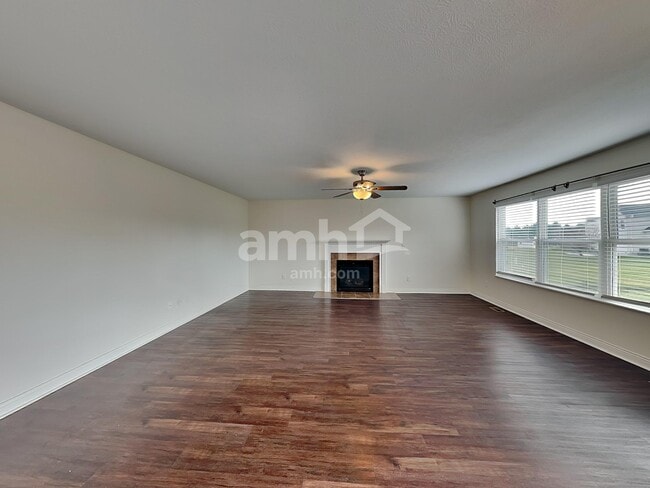 Building Photo - 1557 Pheasant Run Dr