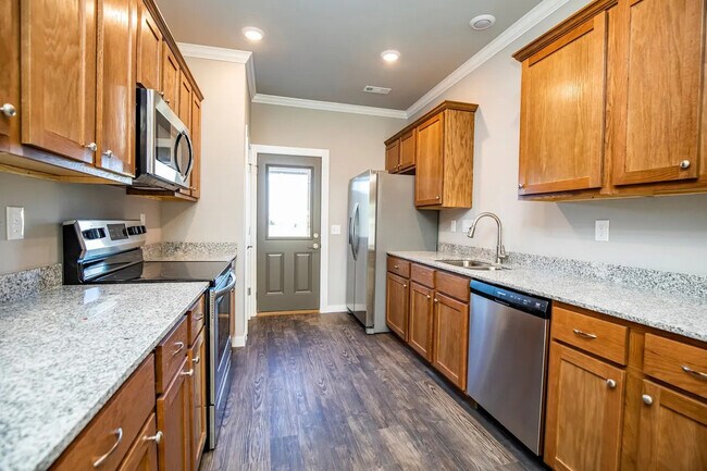 Building Photo - 1705 Booker Cir