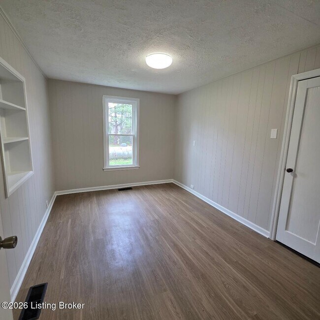 Building Photo - 2465 Chapeze Ln