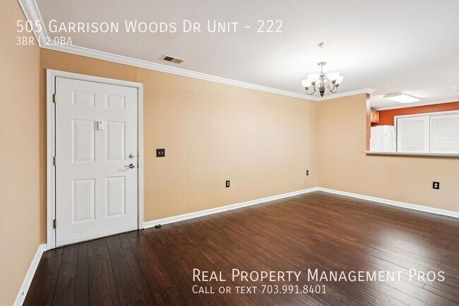 Building Photo - 505 Garrison Woods Dr