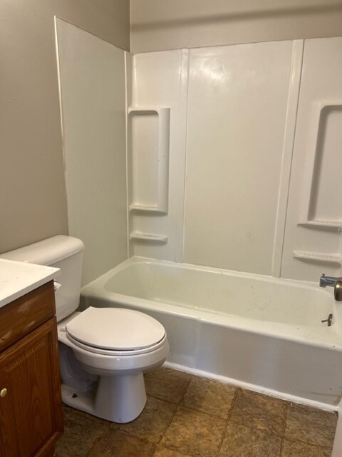 Building Photo - 19 Lee Dr