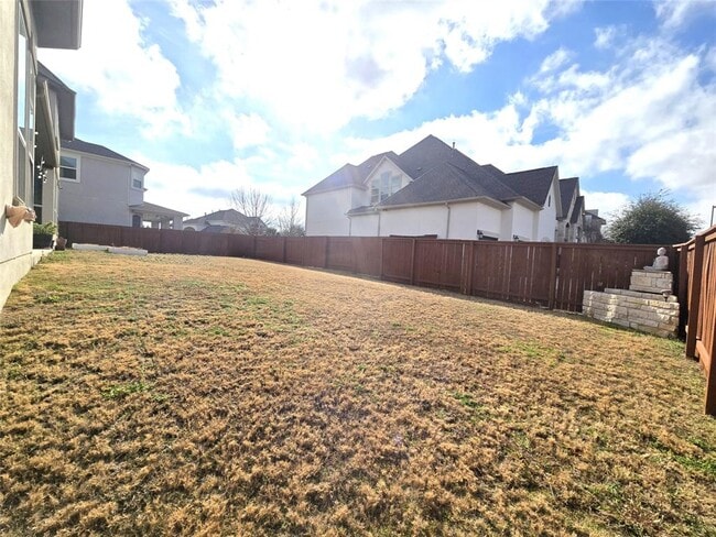 Building Photo - 2900 Zoysia Dr