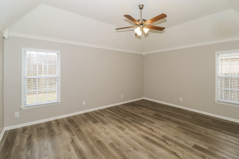 Building Photo - 9339 Chimneyrock Blvd.