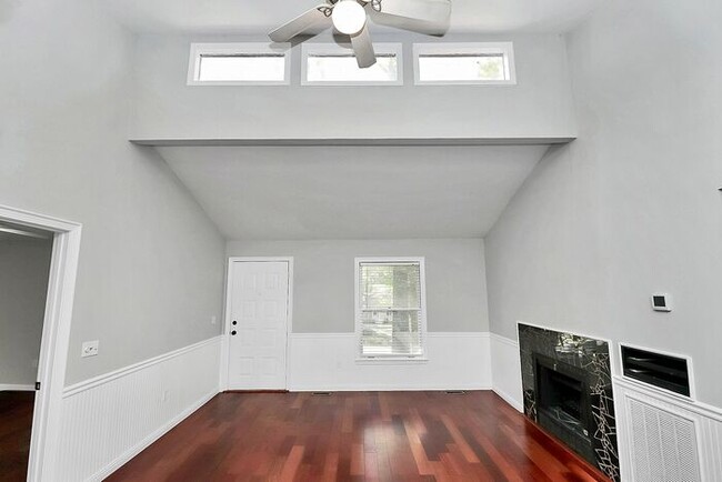 Building Photo - 3BD/2BA Ranch Home in Concord!