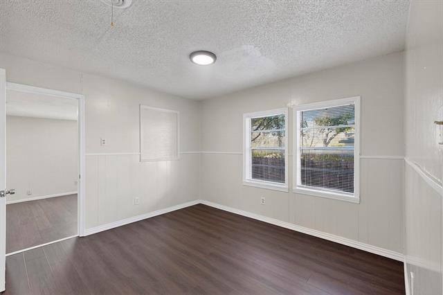 Building Photo - 3817 Vanette Ln