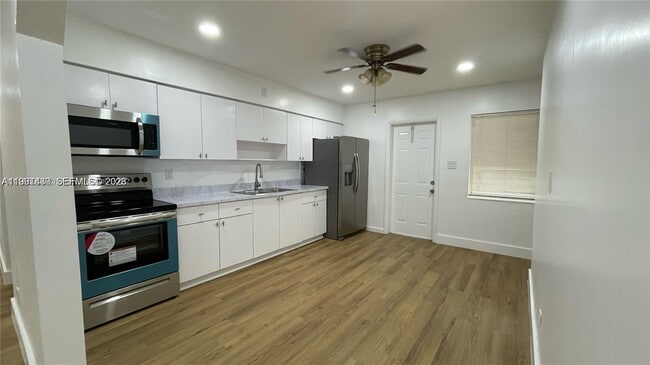 Building Photo - 604 Glenn Pkwy