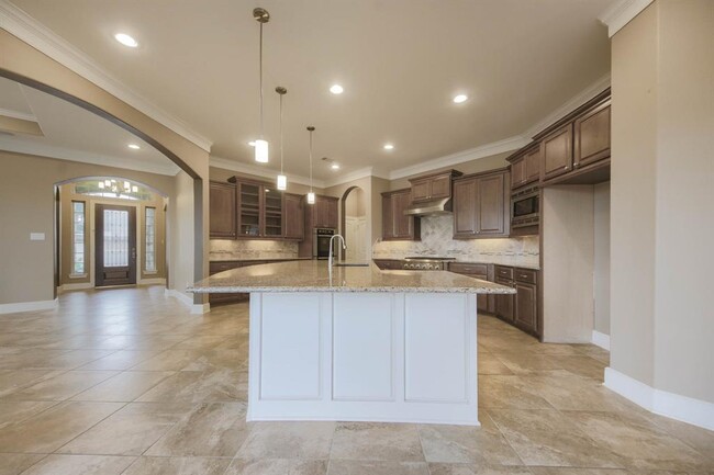 Building Photo - 24307 Mirandola Ln