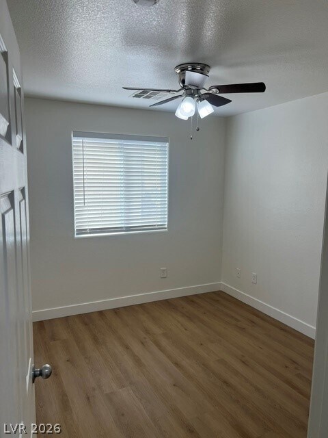 Building Photo - 6940 Canary Ivy Way
