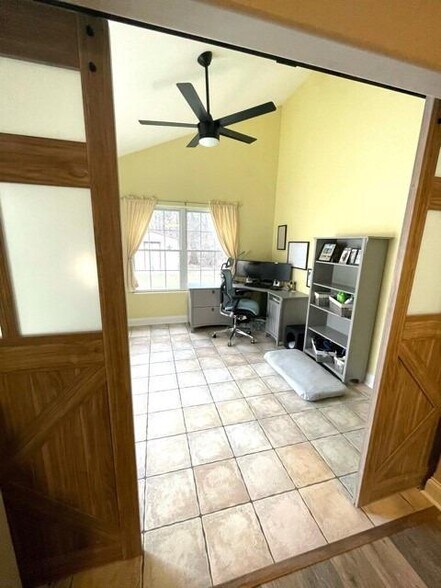 Building Photo - 1202 Griffin Lake Ave