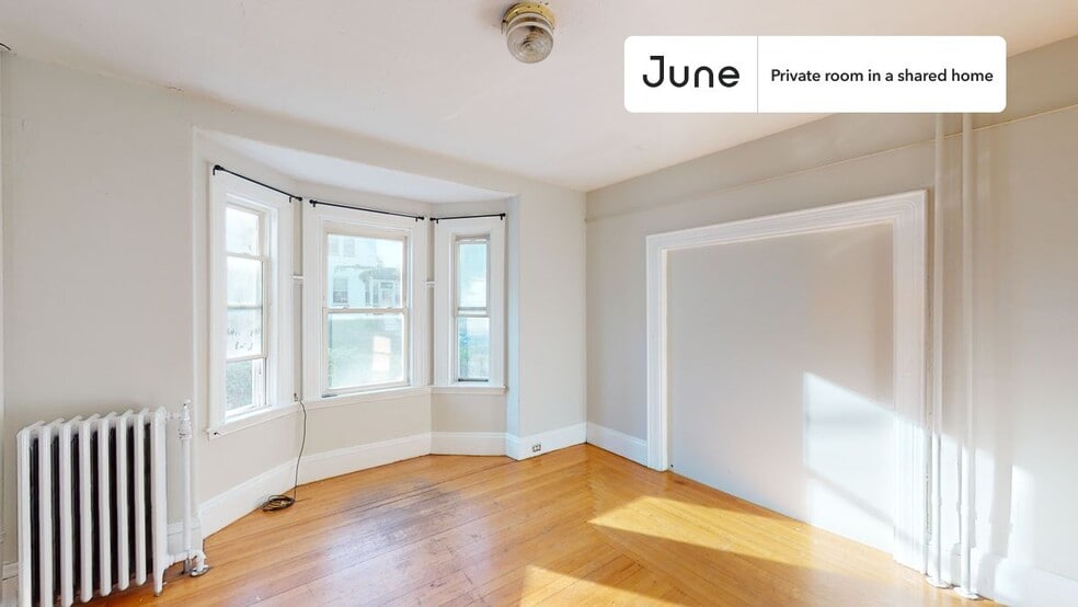 Building Photo - Room in Shared 6 bed/2 bath home