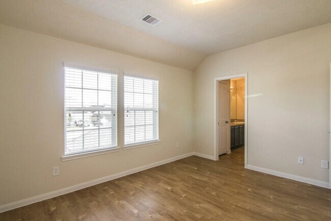Building Photo - 911 Running Creek Court