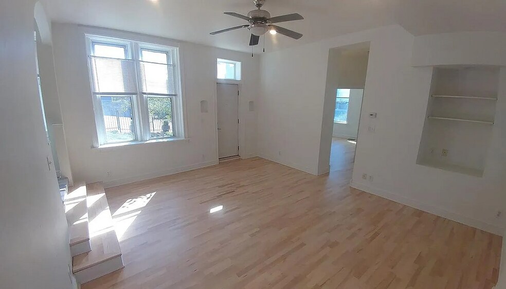 Building Photo - 518 Klotter Ave