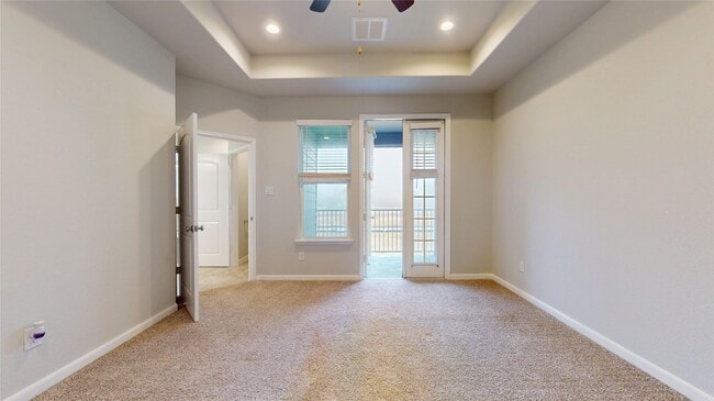 Building Photo - 1406 Veranda Mist