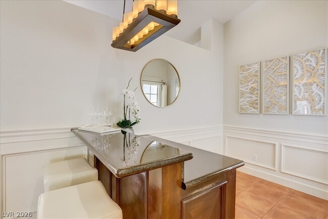 Building Photo - 1812 Stablegate Ave