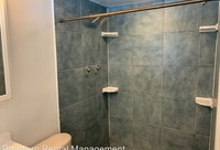 Building Photo - 3 bed 2 bath pool home for rent in East Orlando