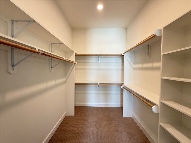 Building Photo - 3300 Main St