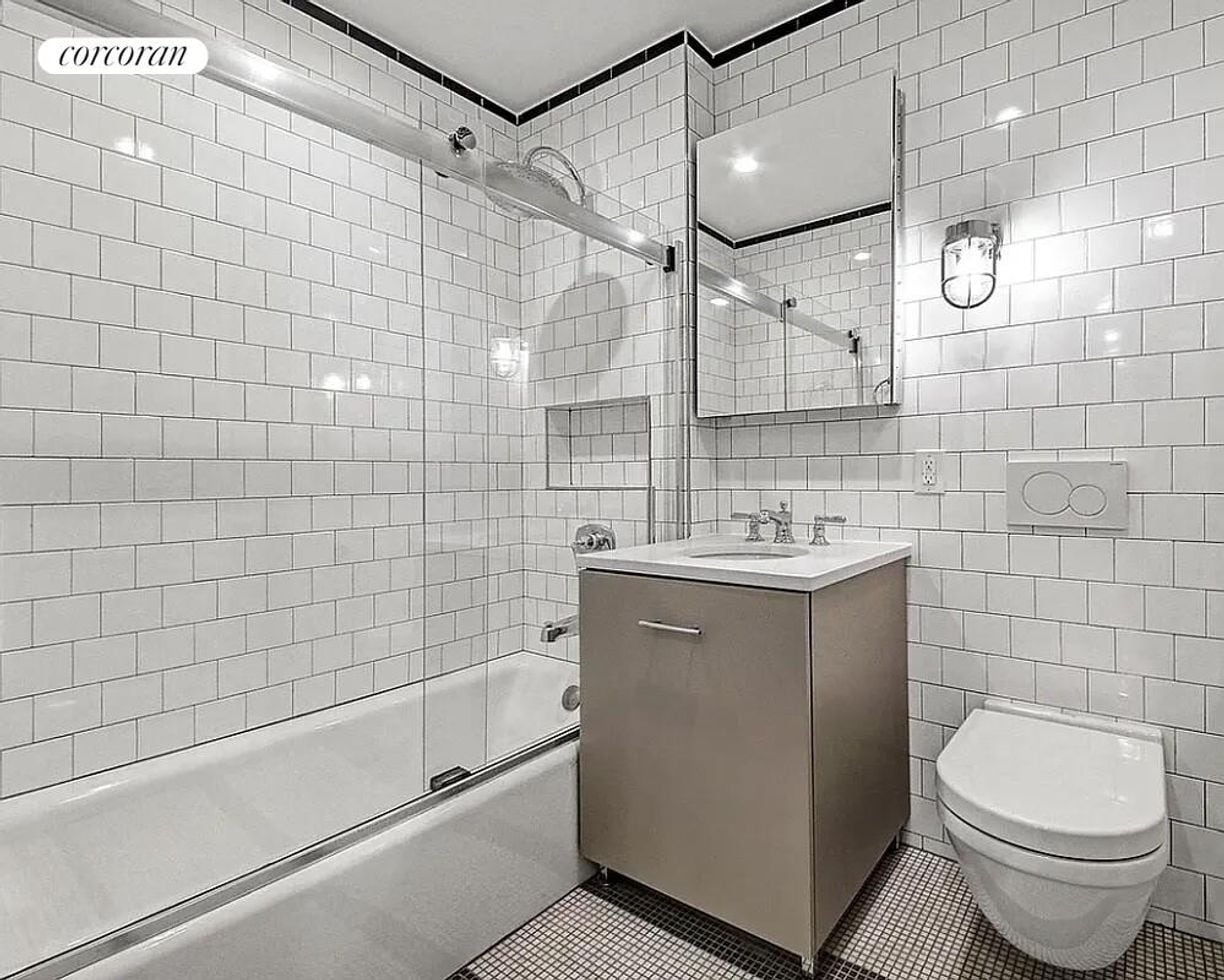 Building Photo - 23 Avenue B