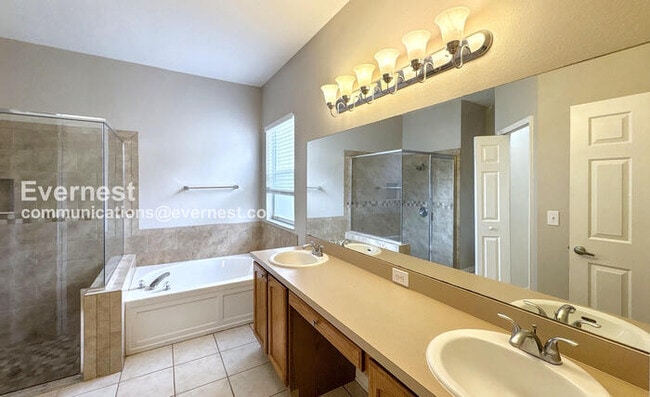 Building Photo - 10308 Birdwatch Dr