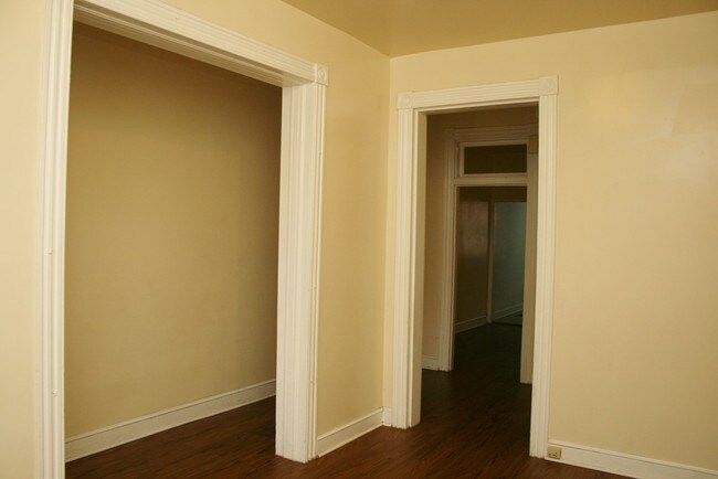 Building Photo - 205 N Luzerne Ave