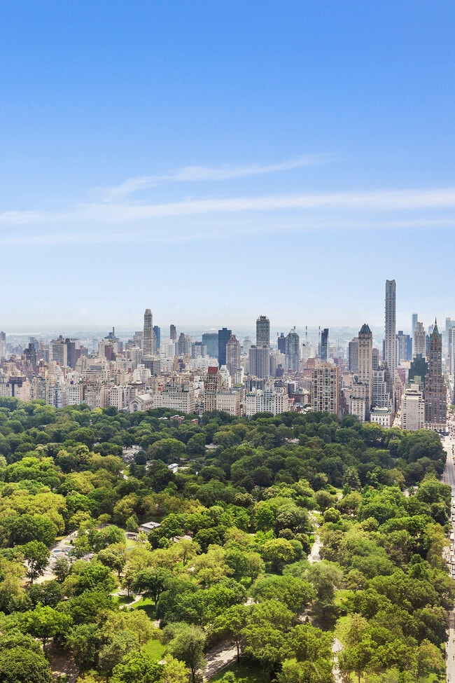 Building Photo - 80 Columbus Cir