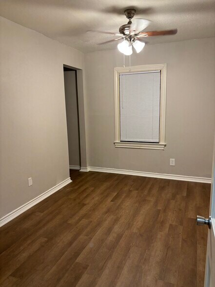 Bedroom 2 - 909 S Milam St