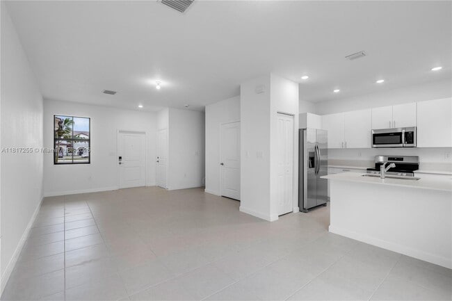 Building Photo - 12947 SW 231st Ter