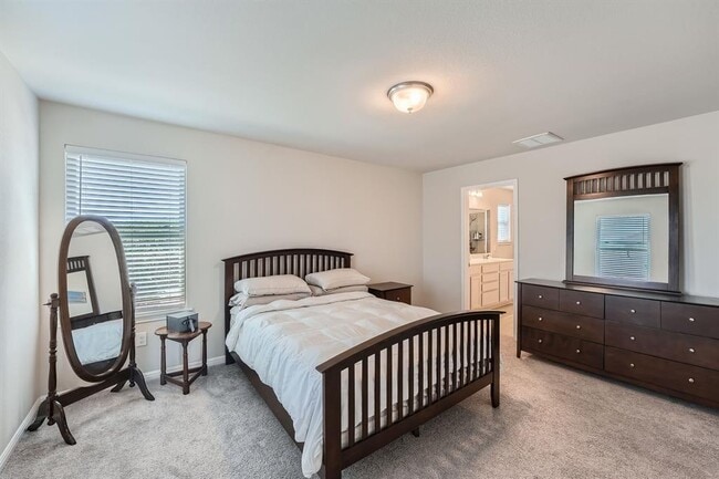 Building Photo - 1205 Falconer Wy