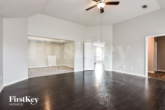Building Photo - 1237 Tree Leaf Ln