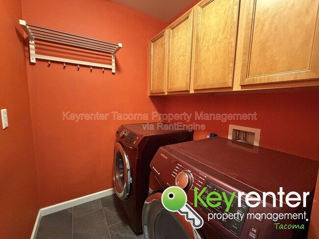 Building Photo - 403 Rudnick Ct NW