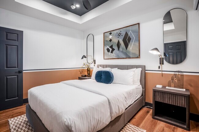 Building Photo - 5512 Texas St