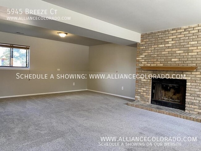 Building Photo - 5945 Breeze Ct