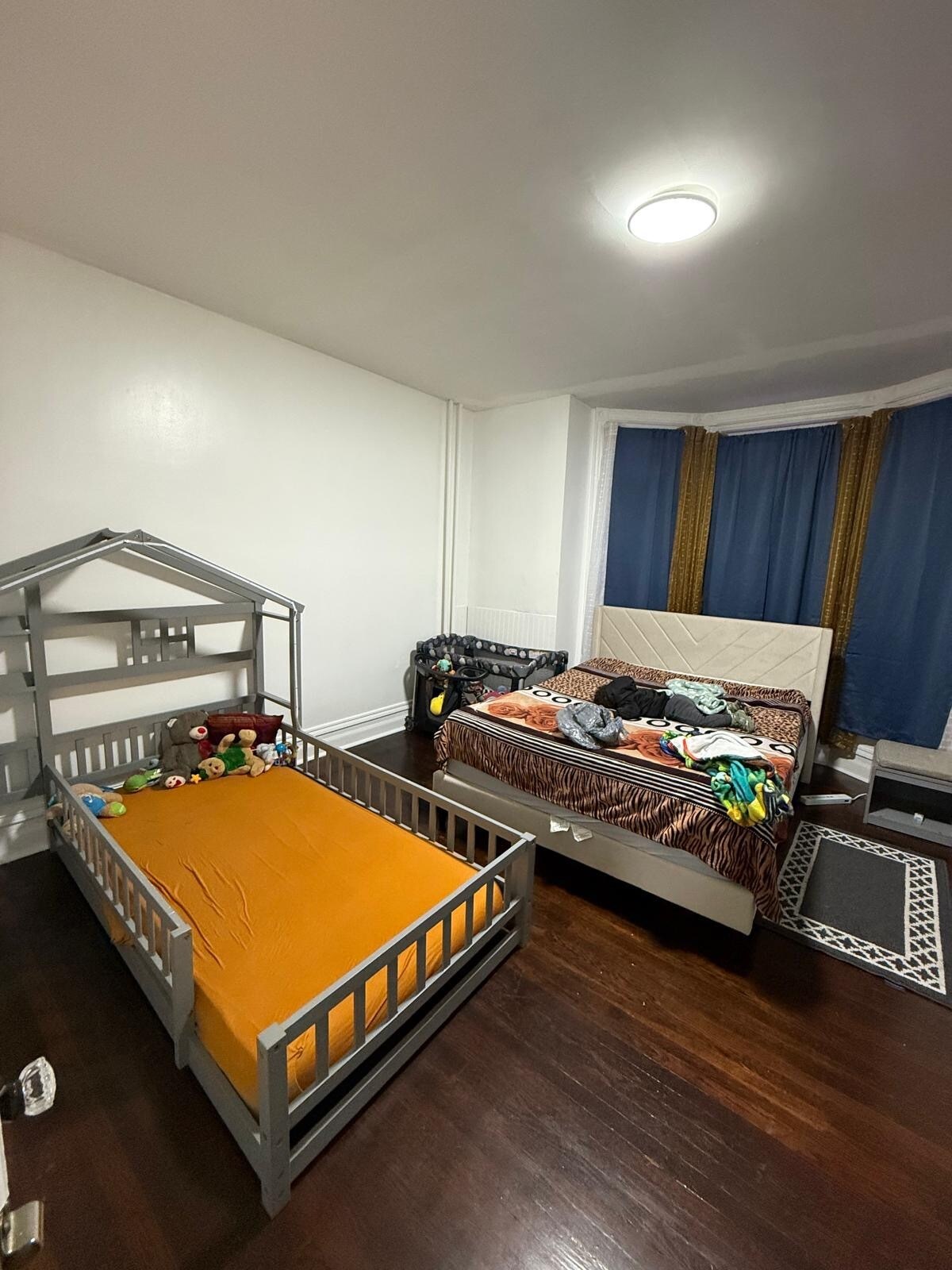 Building Photo - 1552 Mineral Spring Rd