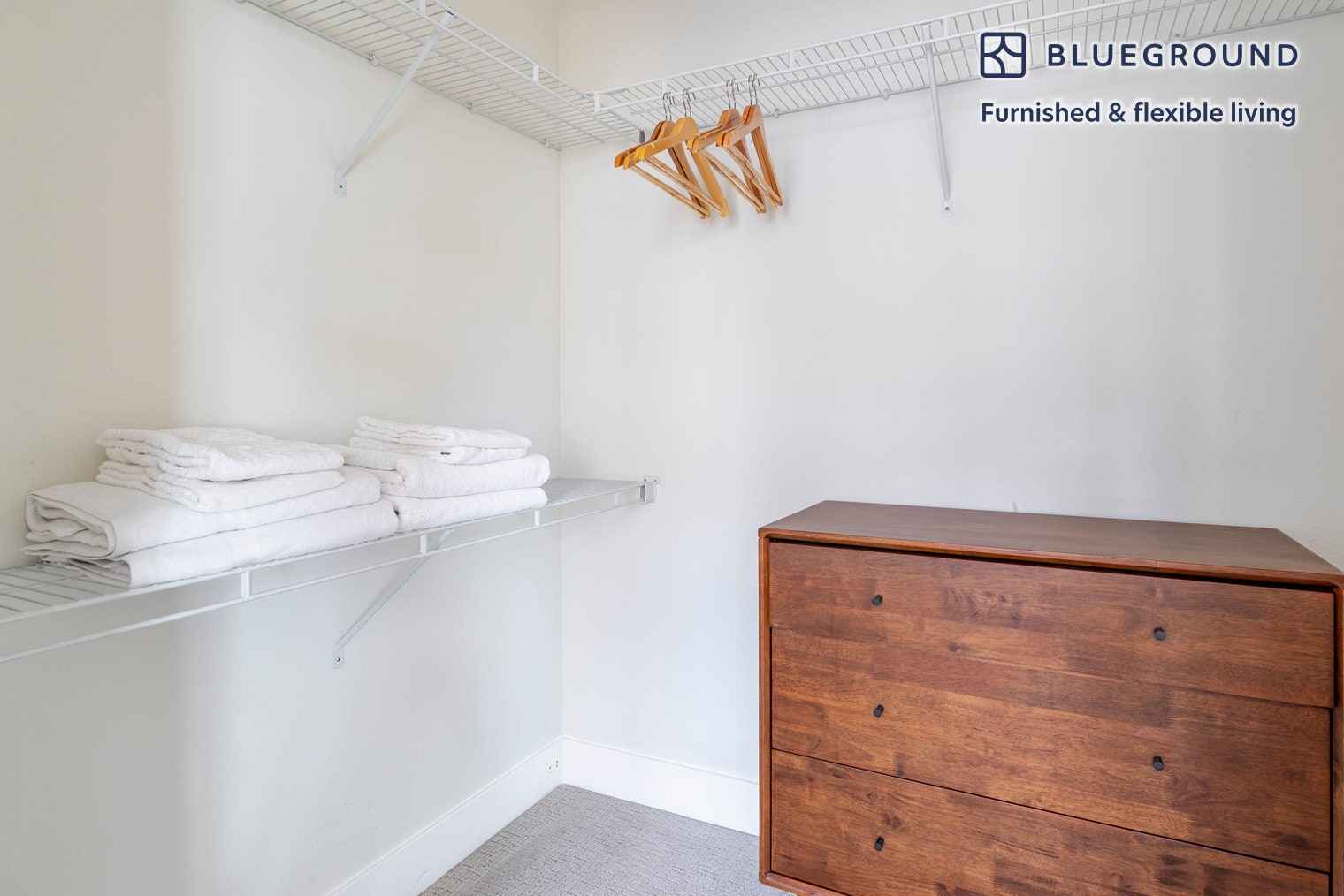 Building Photo - 3889 Artist Walk Common