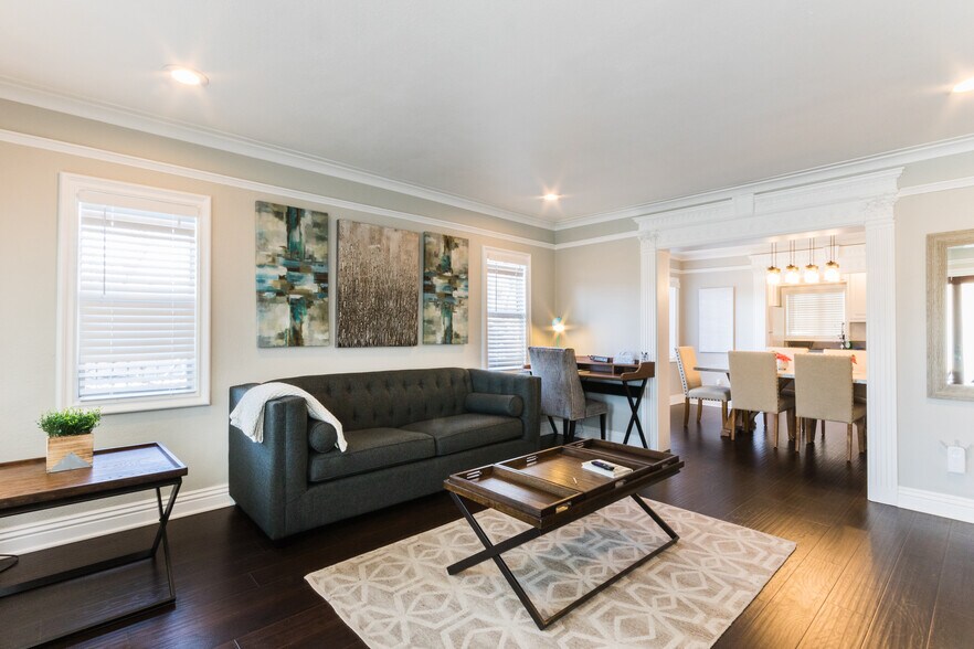 Building Photo - 5357 Virginia Ave